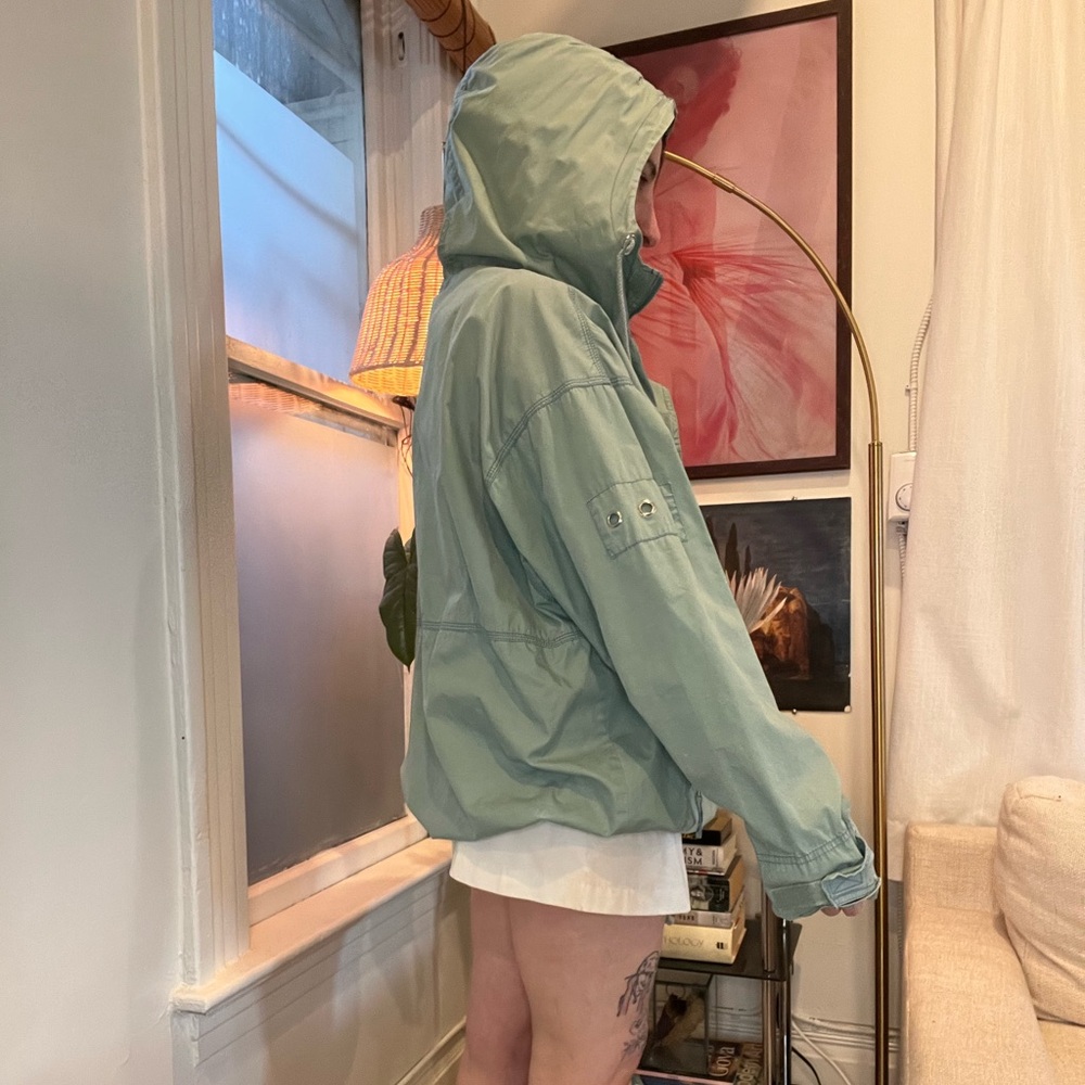 Vintage Gap pull over mint green wind breaker - Picture 3 of 10